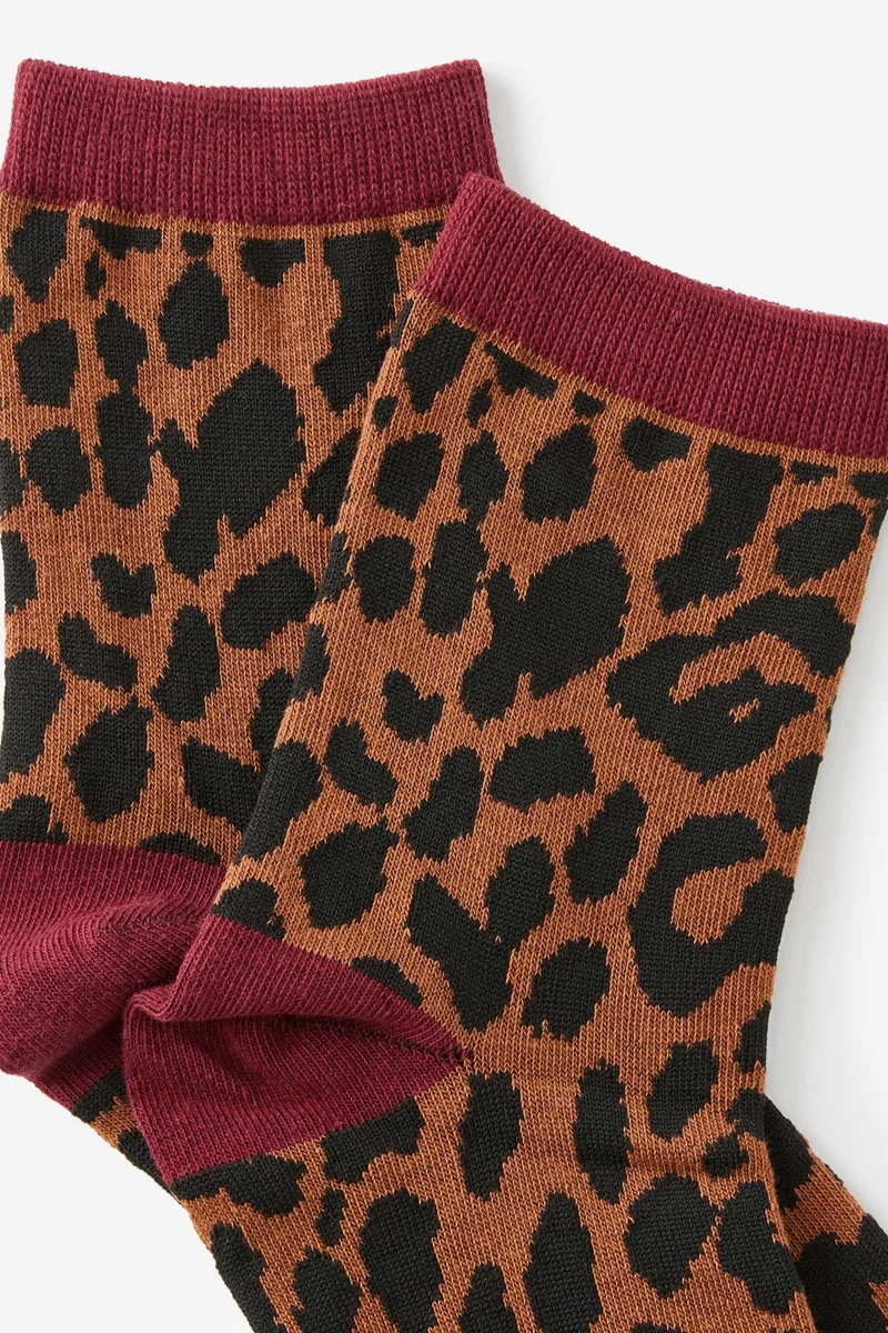 Typo Mid Crew Socks