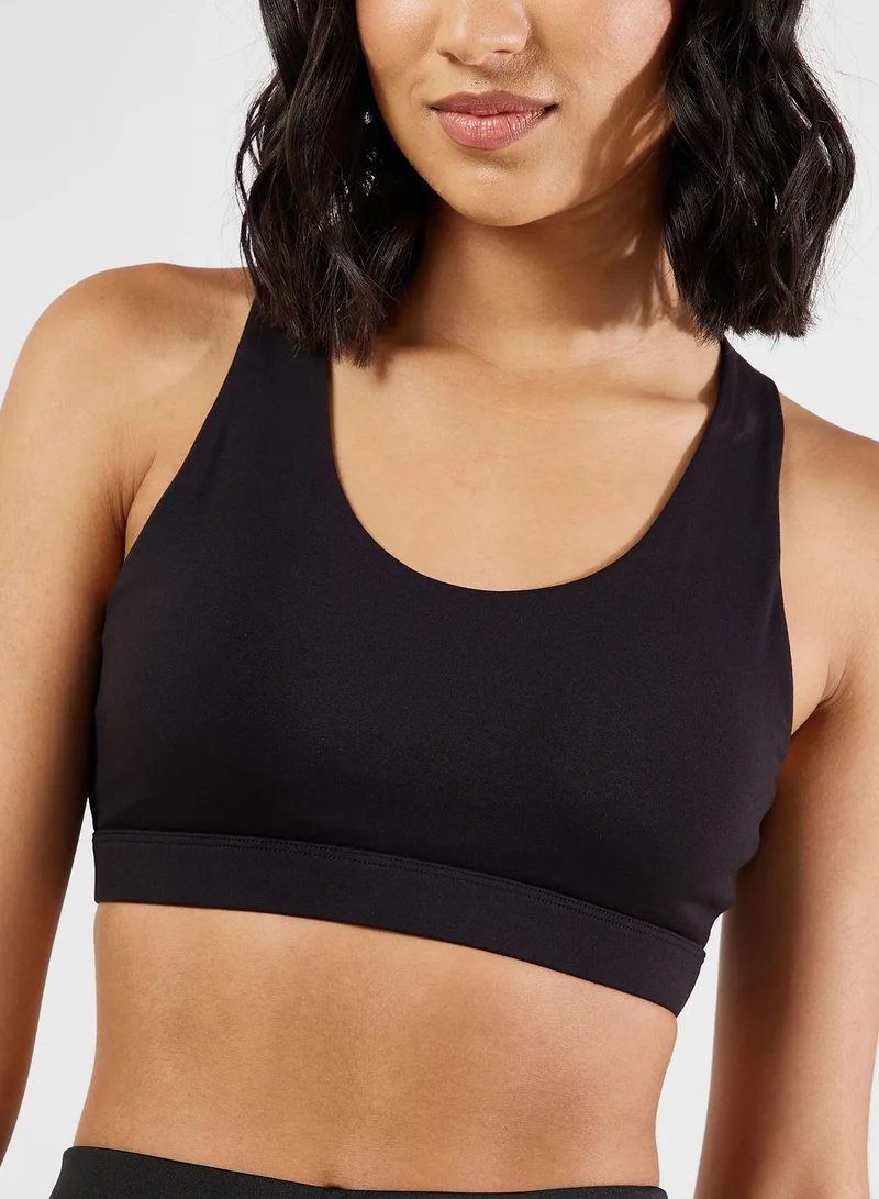 فورورد Medium Support Back Cutout Sports Bra