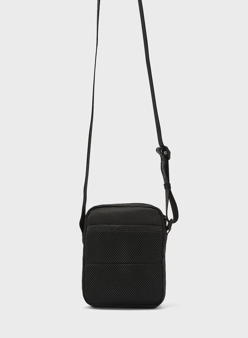 Calvin Klein Jeans Crossovers Ultra Light Reporter Bag