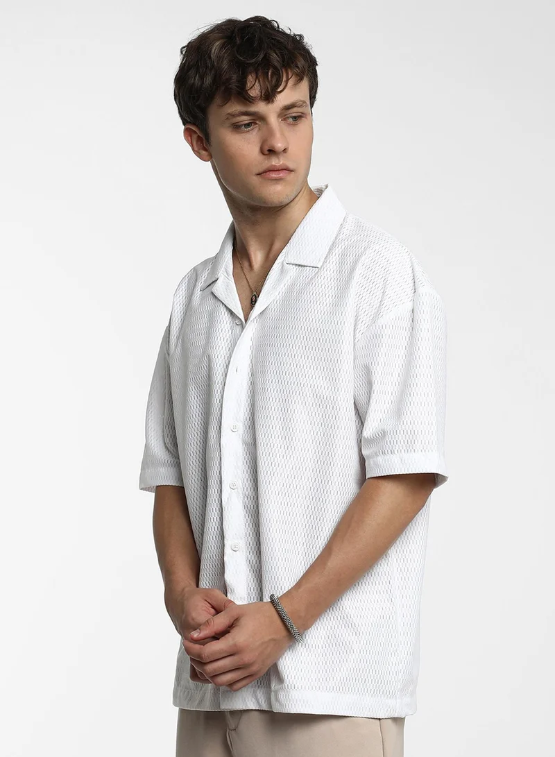 Campus Sutra Men's Chalk White Oversized Honeycomb Shirt