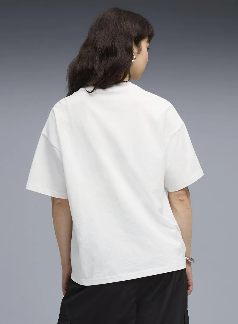 بوما تيشيرت أساسي بياقة دائرية بتصميم جرافيك عصري