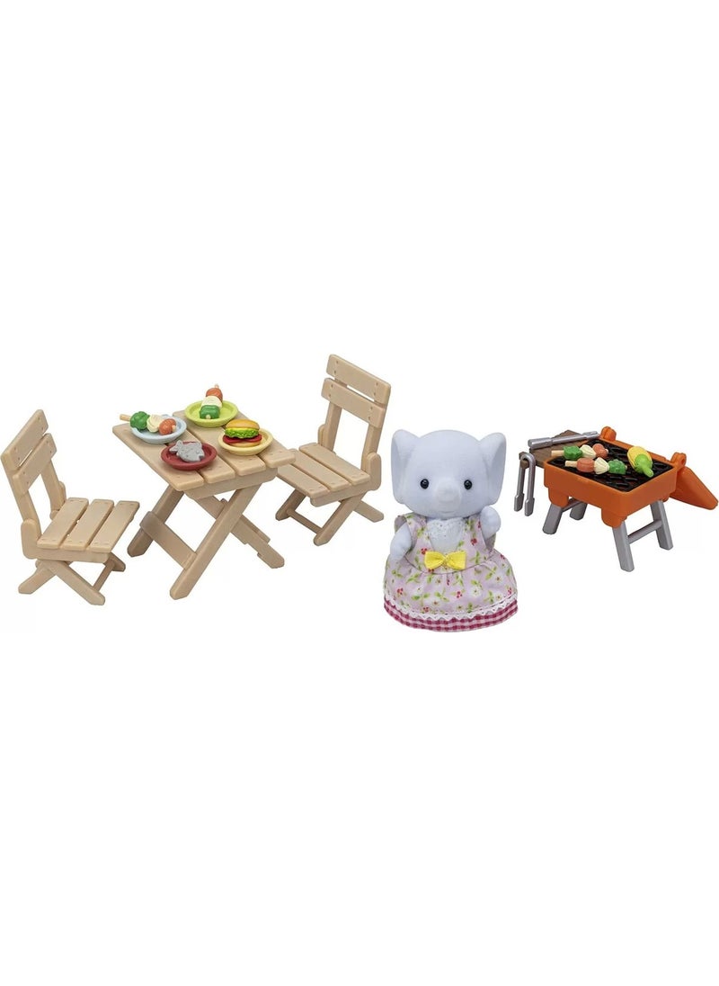 Sylvanian Families - BBQ Picnic Elephant Girl 5640 - Image 1