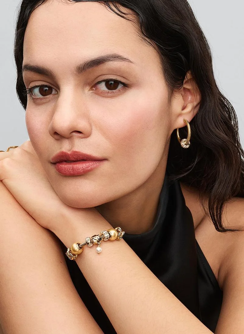 PANDORA Infinity Knot Charm