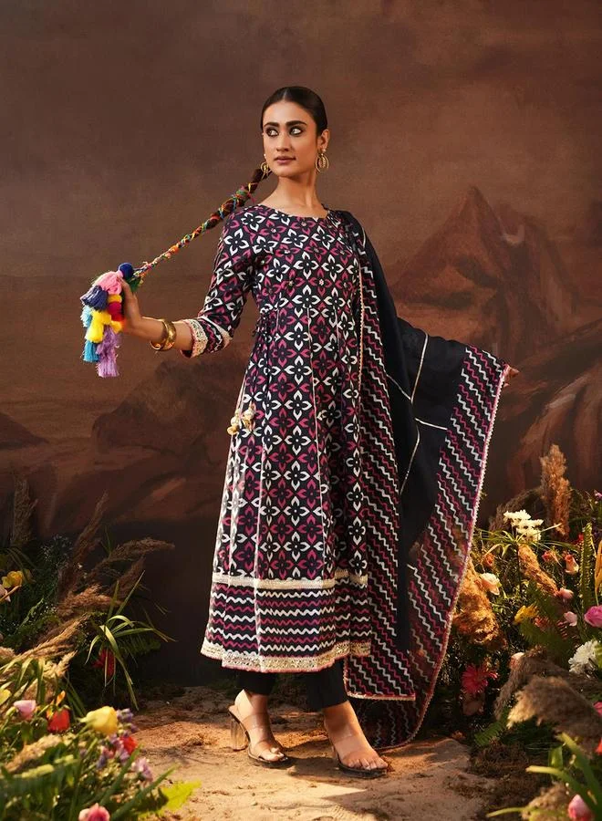 آي شين Women's Navy Cotton Printed Tunic Upper Calf Length Palazzo Bottom Regular Fit 3 Peice Kurta Set
