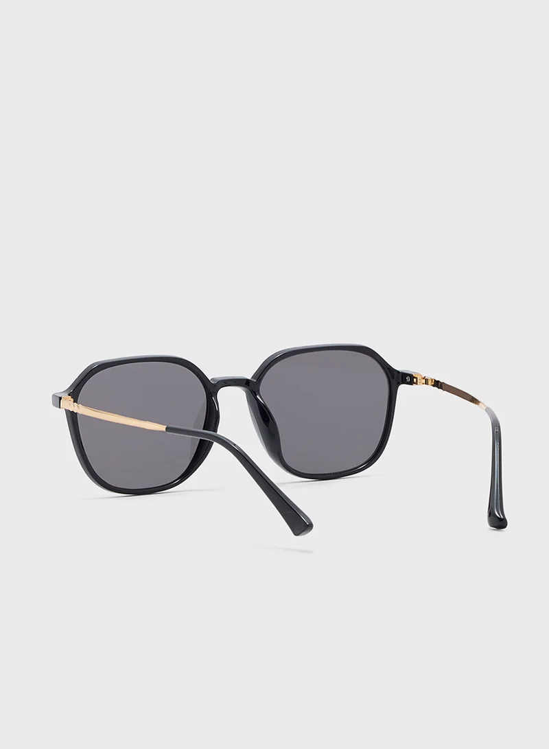 ايلا Square Len Sunglasses