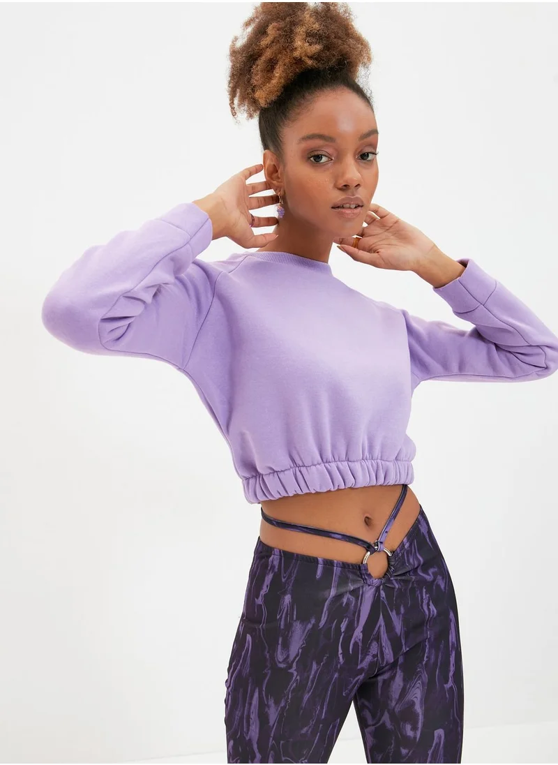 trendyol Crew Neck Sweatshirt