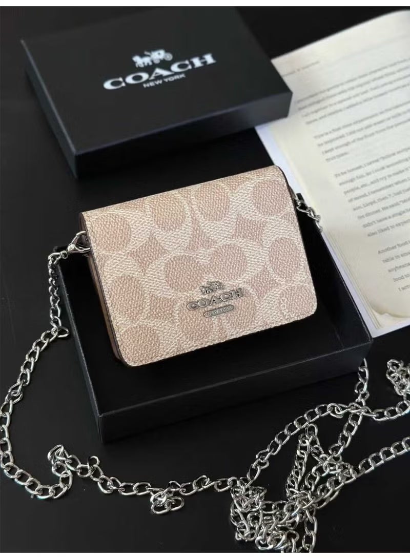 كوتش اوت ليت حقيبة يد/محفظة صغيرة مع سلسلة - Image 1