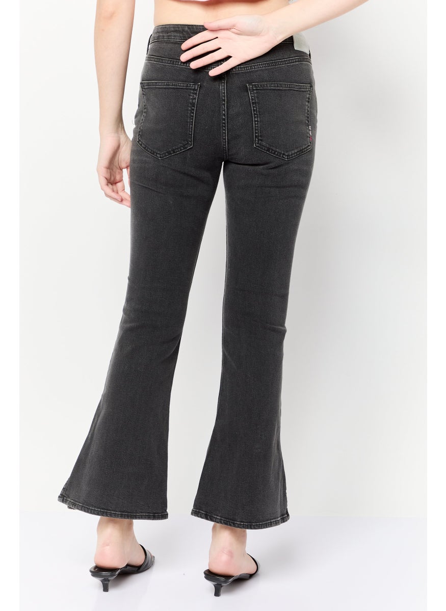 Scotch & Soda Women Regular Fit Washed Stretchable Flare Jeans, Grey  - Image 4