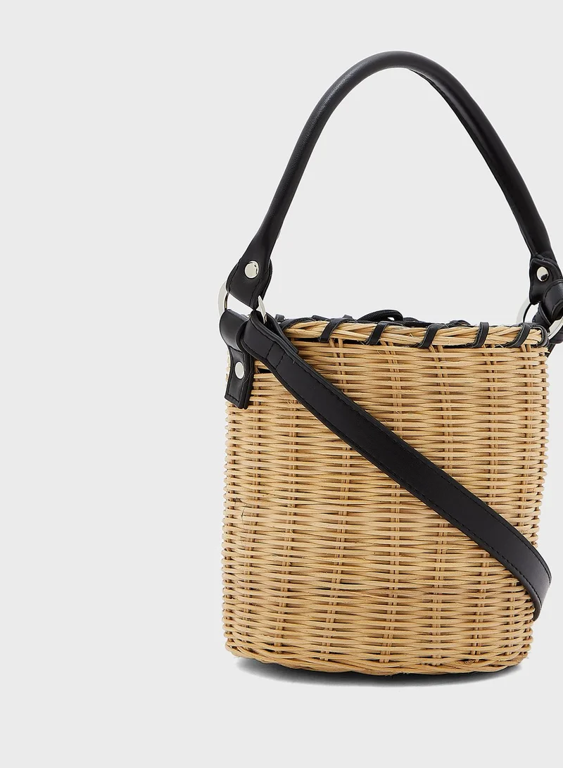 TOPSHOP Wicker Bucket Bag