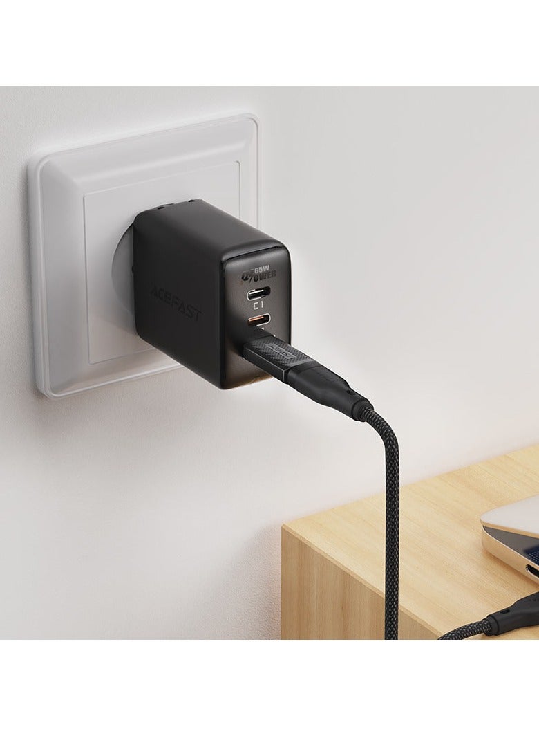 ACEFAST J2 USB-C to USB-A adapter for charging and data transfer. - Image 5