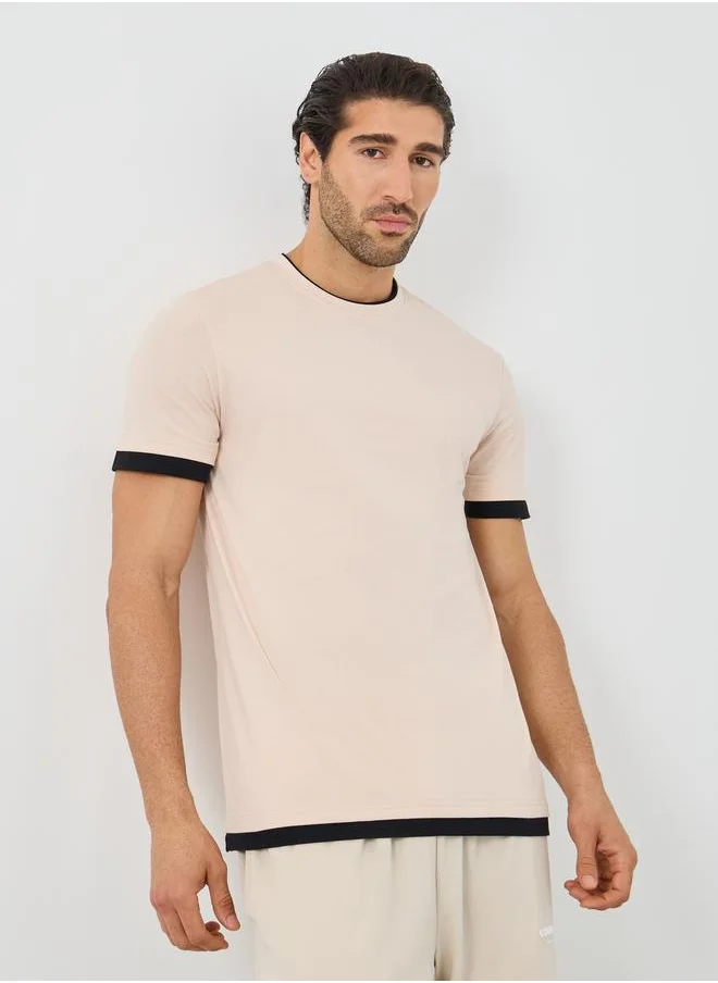 Styli Styli Contrast Detail Regular Fit T-Shirt