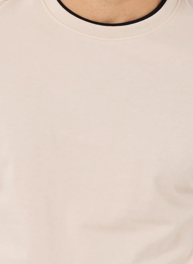 Styli Styli Contrast Detail Regular Fit T-Shirt