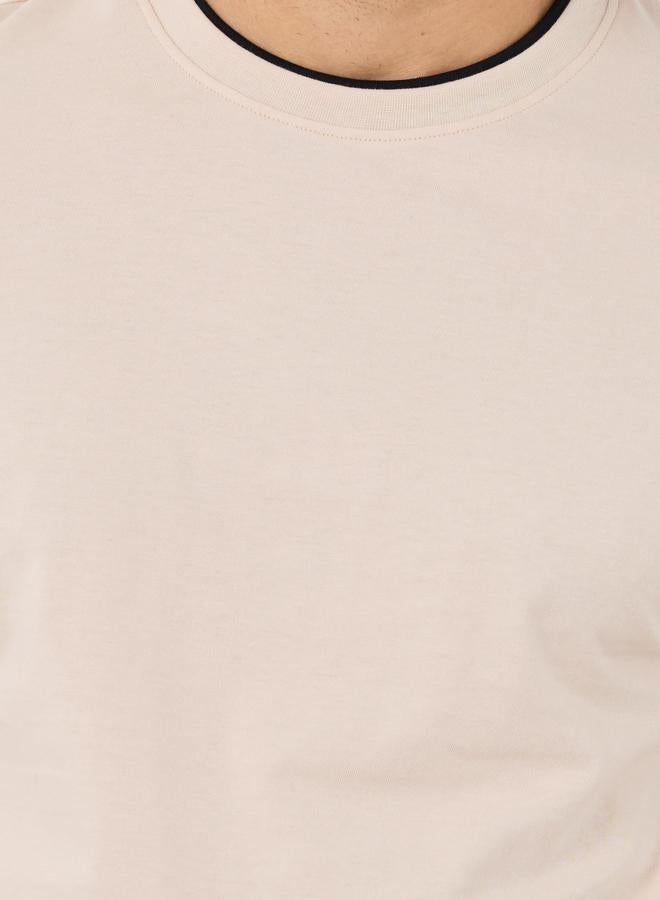 Styli Contrast Detail Regular Fit T-Shirt - Image 3