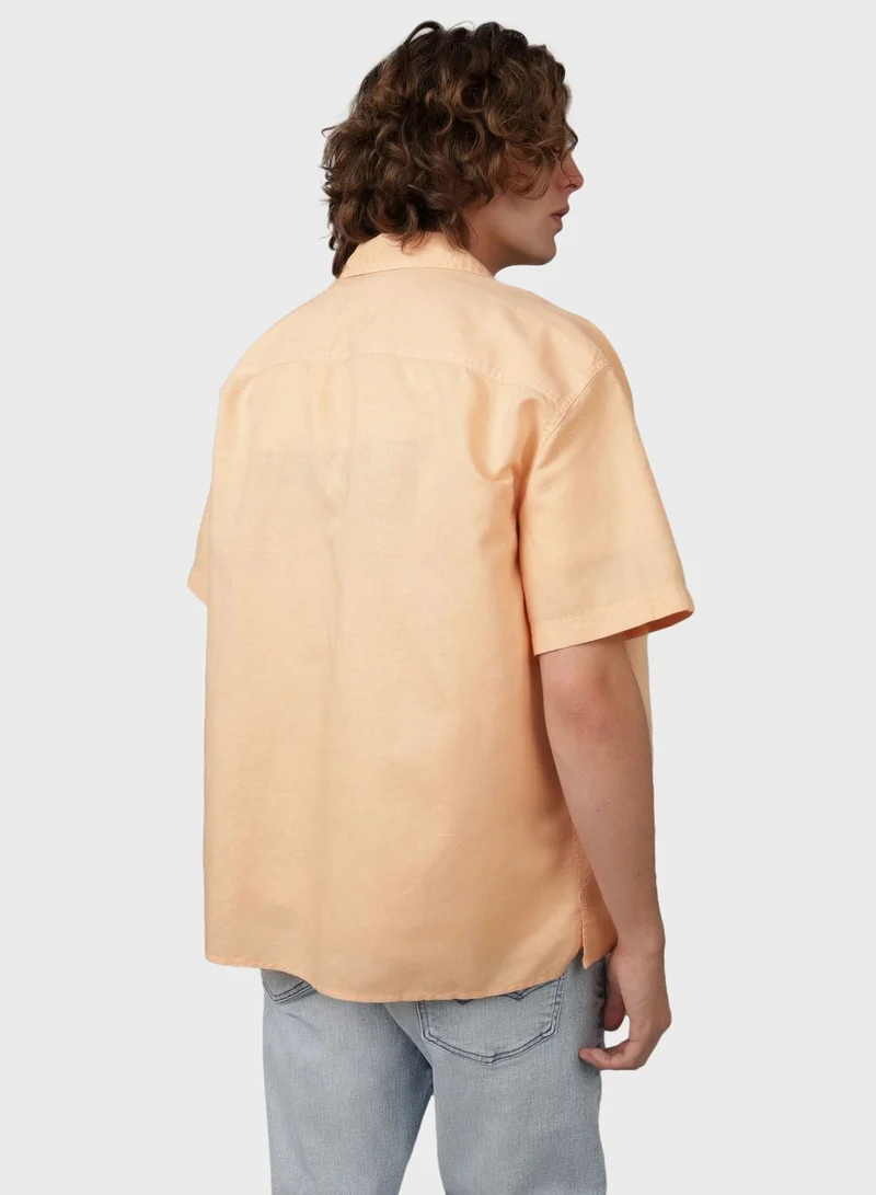 American Eagle Essential Button-Up Regular Fit Poolside  Shirt