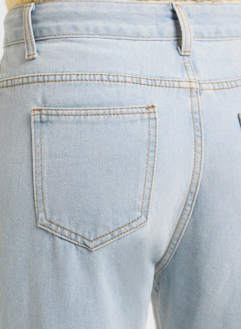 Ginger  Cropped Straight Fit Jeans With Side Slit for Women | Best Price UAE