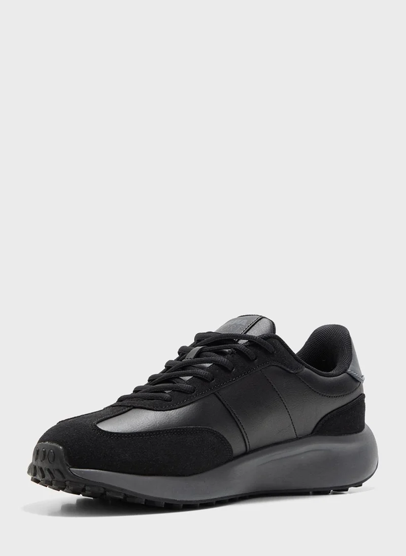 يو اس بولو اسن Lace Up Low Top Sneakers