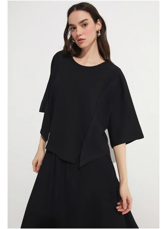 جون June 100% Cotton Stitching Detailed Tshirt Black