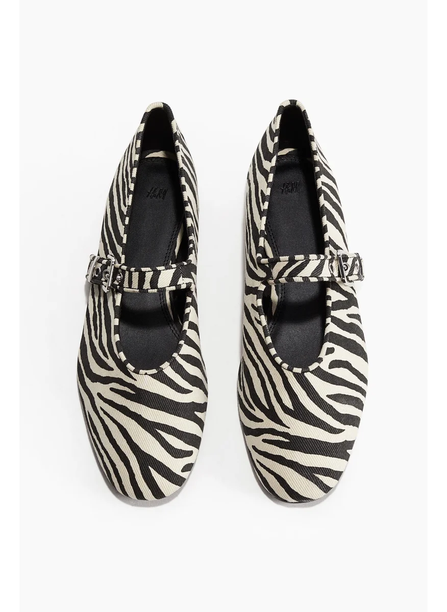 H&M Mary Jane Ballet Pumps