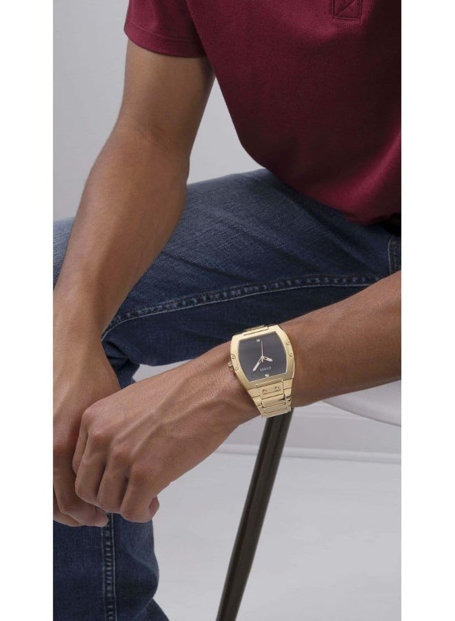 GUESS Men's Trend Casual Tonneau Diamond 43mm Watch, Gold-Tone/Black Bracelet - Image 4