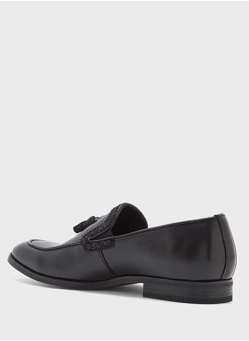 Robert Wood Tassel Detail Loafer