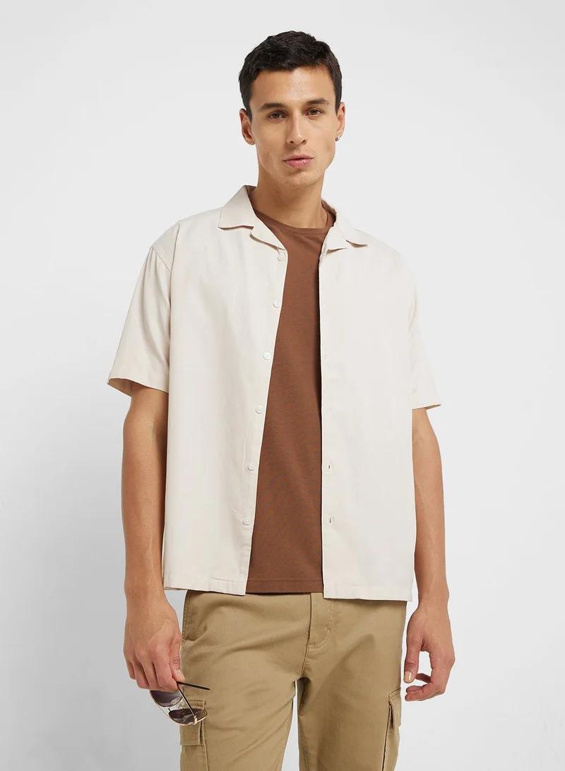 ريبلز مع نمشي قمصان رجالي بياقة منتجع