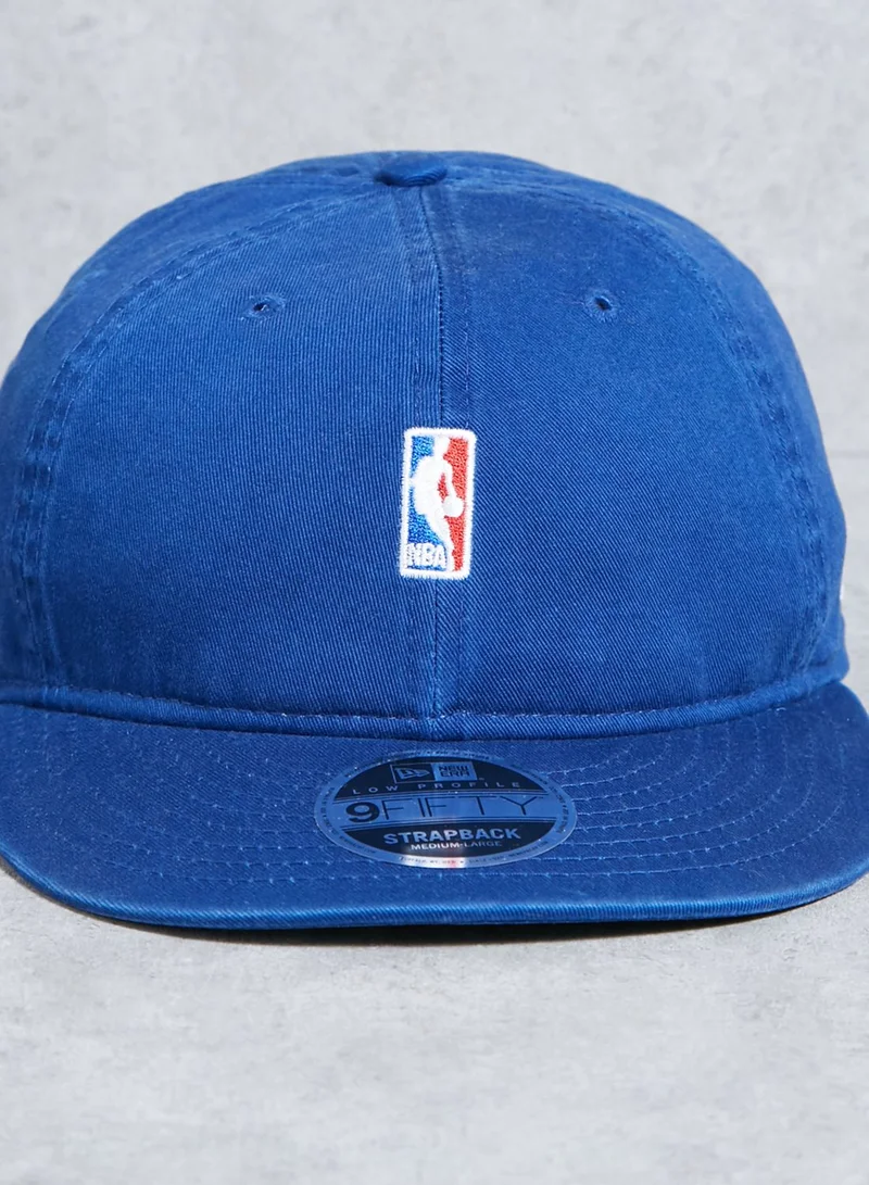 نيو ايرا كاب بشعار الرابطة الوطنية لكرة السلة (NBA)
