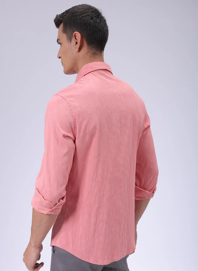 The Indian Garage Co Men Slim Fit Textured Floral Full Sleeves Cutaway Collar Resort Wear Shirt