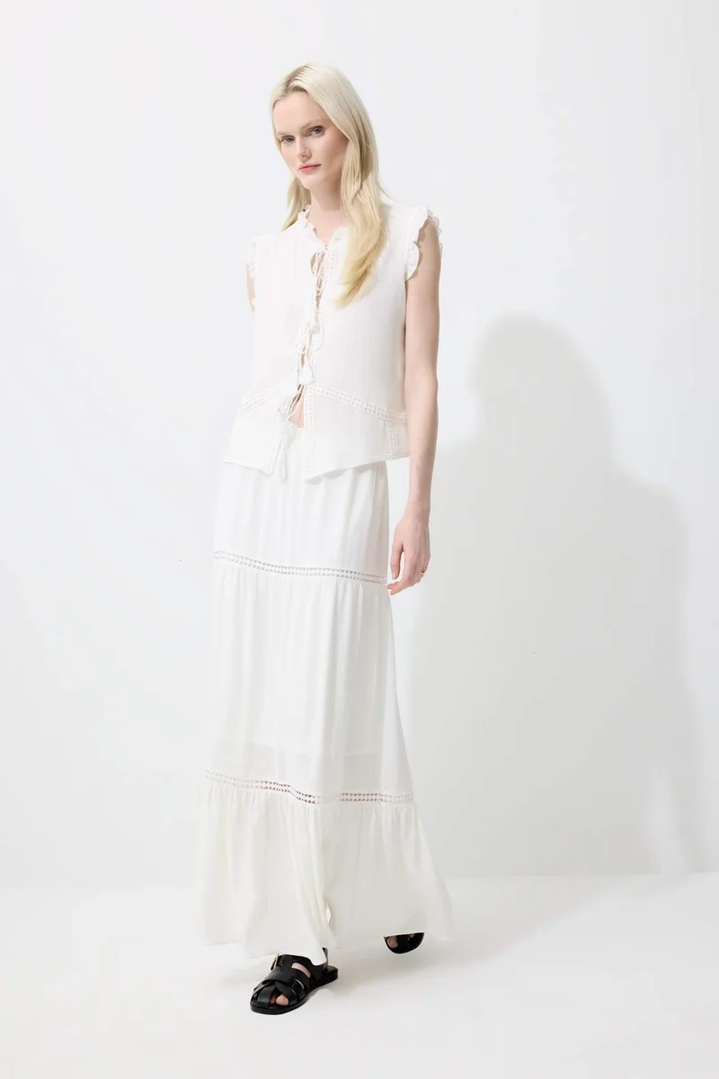 ديفاكتو A Cut Crinkle Viscose Lined Normal Waist Maxi Skirt