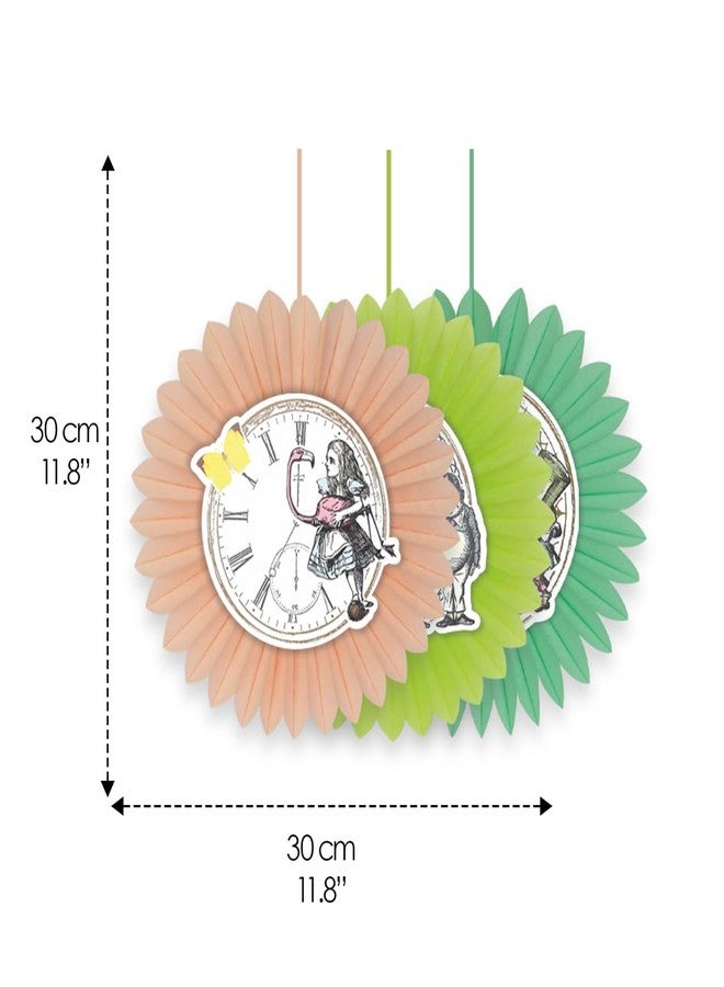 توكينج تيبلز مجموعة زينة حفلات أليس في بلاد العجائب من Talking Tables، تتضمن 10 قطع قابلة لإعادة الاستخدام، على شكل ساعات ورقية معلقة ومراوح، مثالية لتزيين حفلات أعياد ميلاد الأطفال، وحفلات شاي مستوحاة من شخصية صانع القبعات المجنون، وحفلات استقبال المولود الجديد. - Image 5