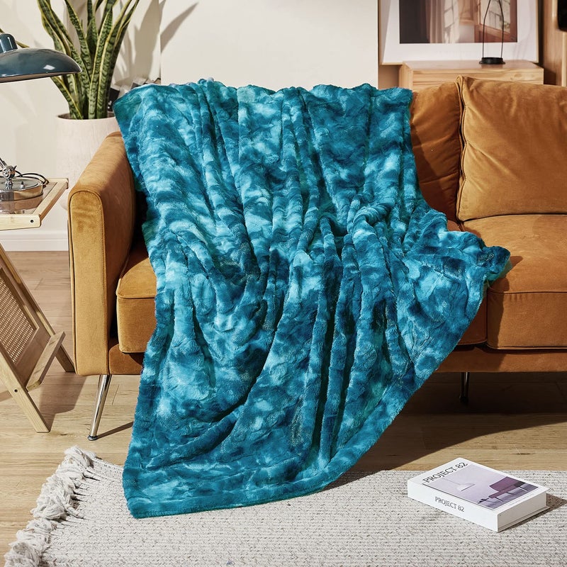 MOOFUN Faux Rabbit Fur Throw Blanket 60 x 80 inches Soft Fluffy Cozy Warm Fuzzy Machine Washable Durable Luxurious Blanket for Couch and Bed  Teal
