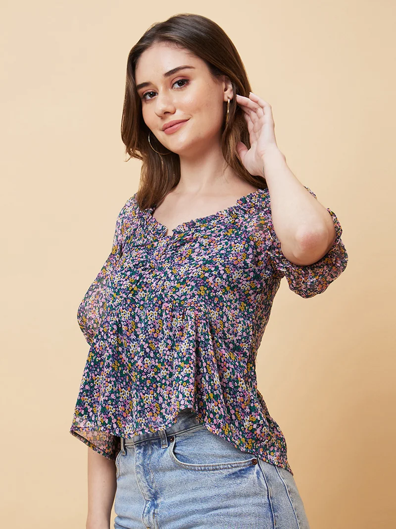 جلو باص Women Floral Printed Puffed Sleeves Smocked Georgette Top