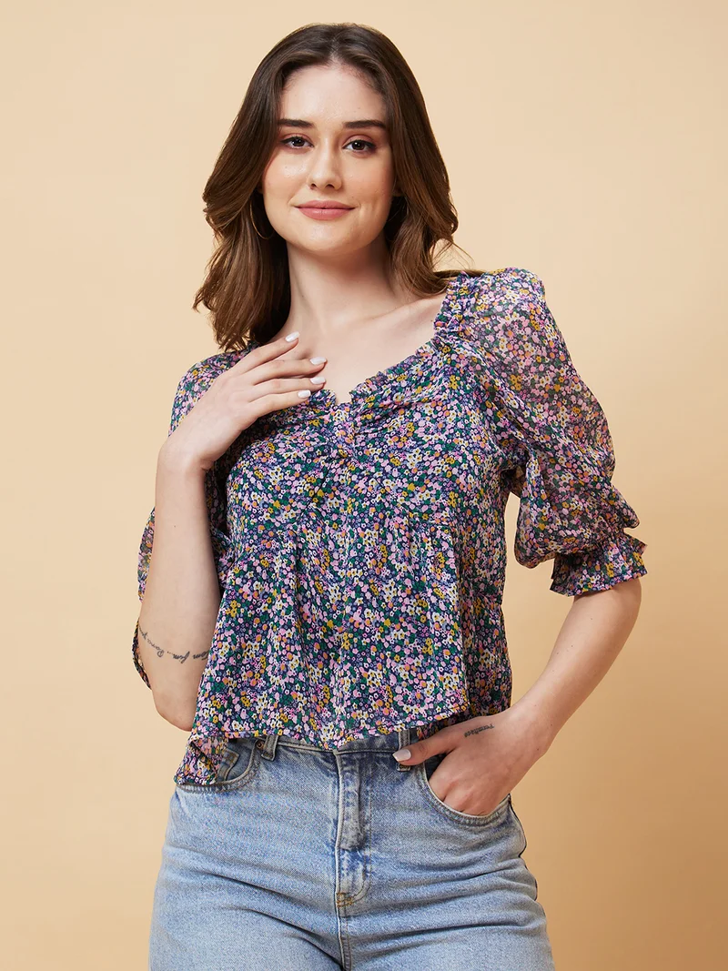 جلو باص Women Floral Printed Puffed Sleeves Smocked Georgette Top