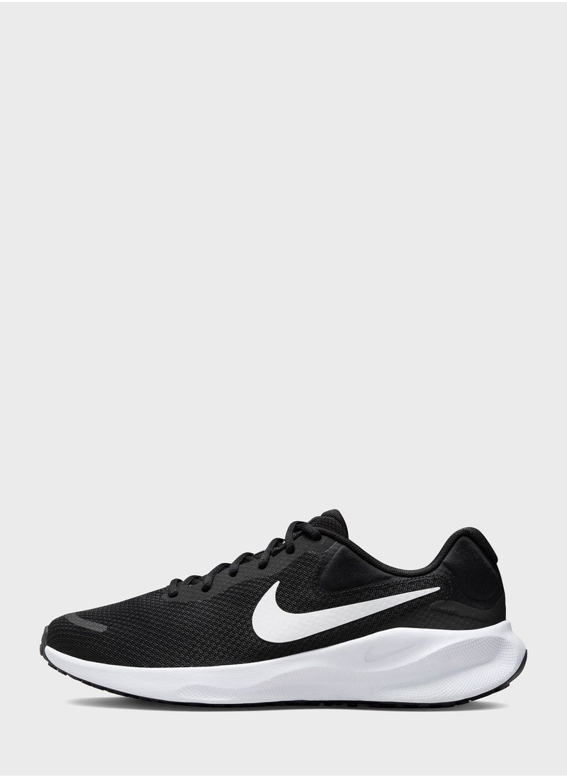 Nike - Revolution 7 - Image 1