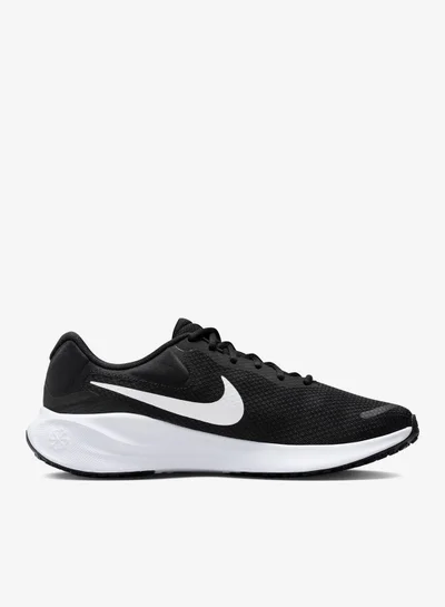 Nike Revolution 7