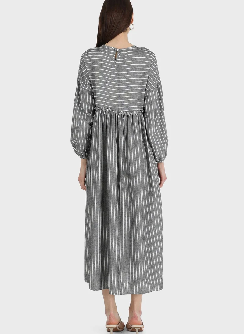 Tavin by Modanisa Crew Neck Modest Dress
