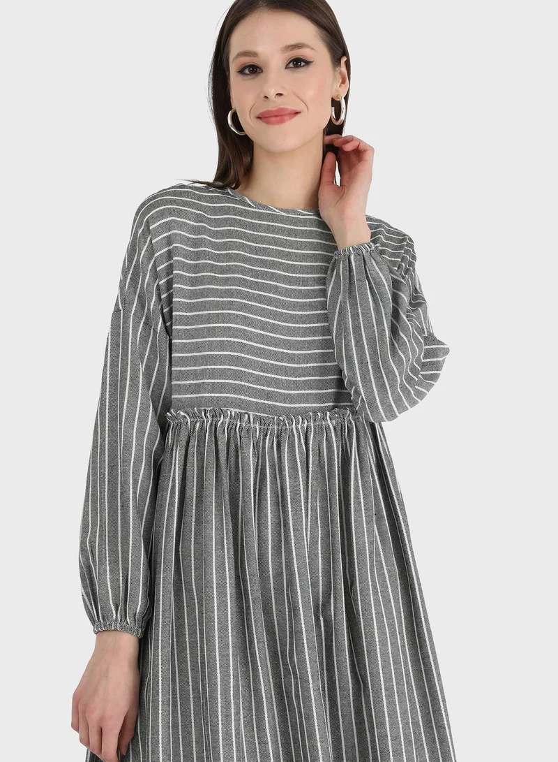 Tavin by Modanisa Crew Neck Modest Dress