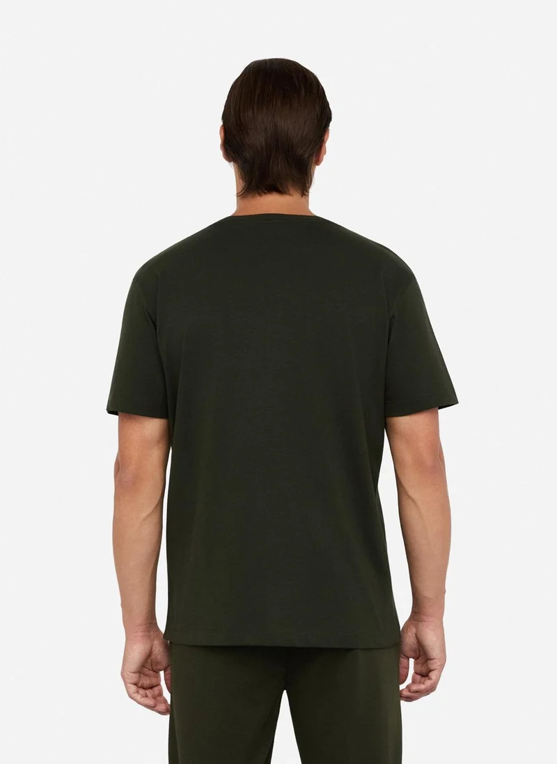 ليو جو تيشيرت بشعار