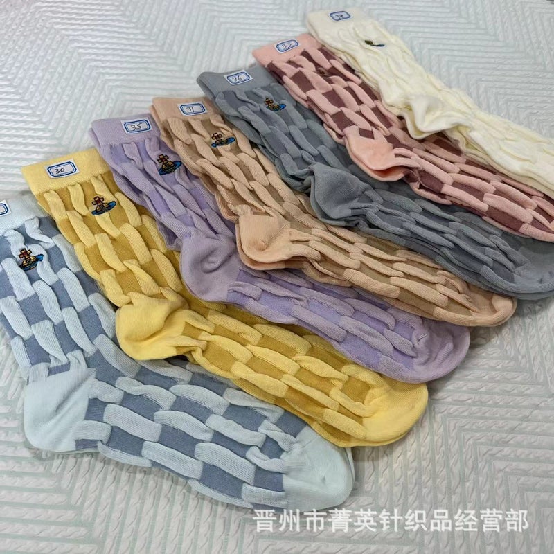 Saturn Empress Socks, Japanese Style New Embossed Bubble Mid-Calf Women'S Socks, Embroidered Plaid Color-Block Trendy Socks - Image 3