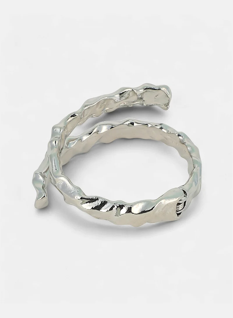 SOHI SOHI Women The Crumple-Wrap Cuff Bracelet | Metallic  Colour | One-Size | Metallic Alloy Material | Adjustable Closure | Bracelet For Casual & Evening Wear