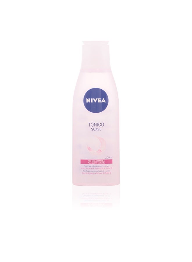 Nivea Aqua Effect Soft Toner 200ml - Image 1
