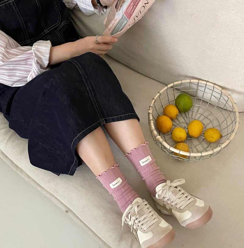 Socks Women'S New Sweet Wood-Ear Vertical Strip Pile Socks Cotton Ins Trendy Double Needle Cloth Label Zhuji Mid-Tube Socks - Image 4