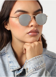 Haute Sauce Tinted Lens Frame Oversized Sunglass  - Image 5