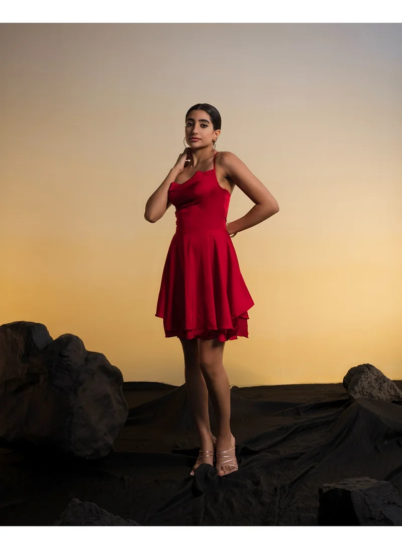 أوهسوفلي فستان نسائي قصير أنيق بتصميم أنيق وجذاب بلمسة عصرية وجودة عالية مناسب للارتداء اليومي والمناسبات الاجتماعية والأناقة العصرية