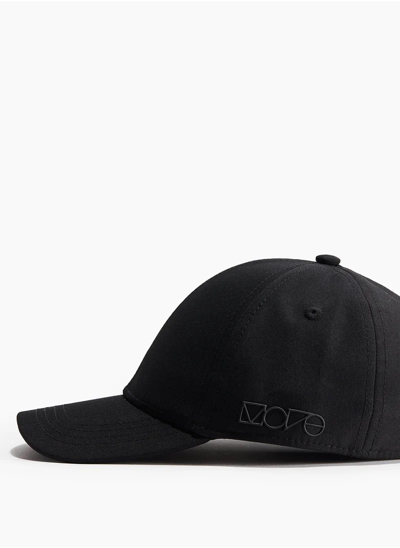 H&M Water-Repellent Sports Cap