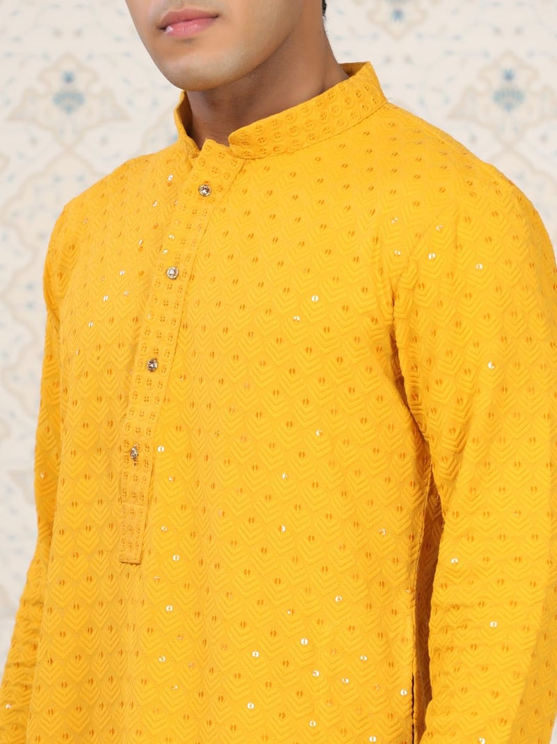 SWAGG INDIA كُرتا مزخرف بالزهور من مزيج الرايون للرجال | ملابس تقليدية - Image 2