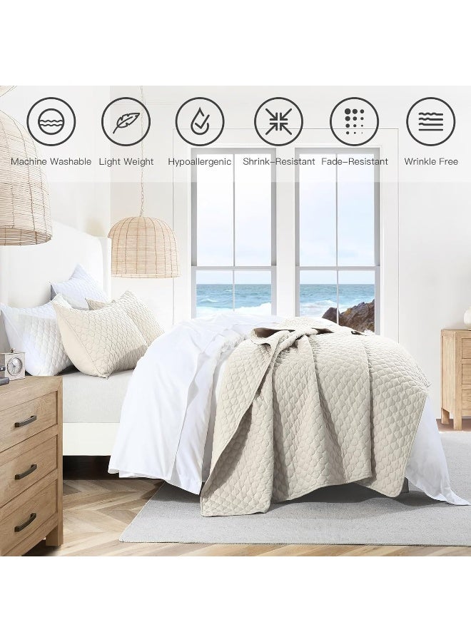 Horimote Home Quilt Set King Size Beige Bedspread, Modern Style Quilted Clouds Pattern Soft Coverlet Set Lightweight Microfiber Quilted Bedspread For All Season, 3 Pieces Includes 1 Quilt And 2 Pillow  - Image 2