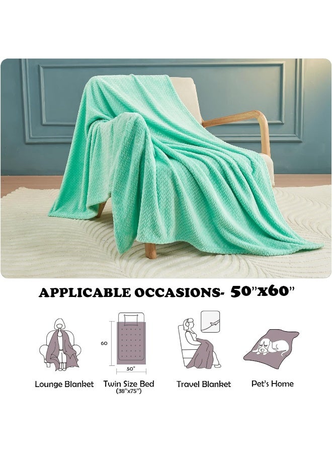 نيو كوزبلاي Newcosplay Super Super Throw بطانية Aqua Premium Silky Flannel Fleece Leaves بطانية سرير خفيفة الوزن طوال الموسم استخدام (50 "" X60 ")) - Image 5
