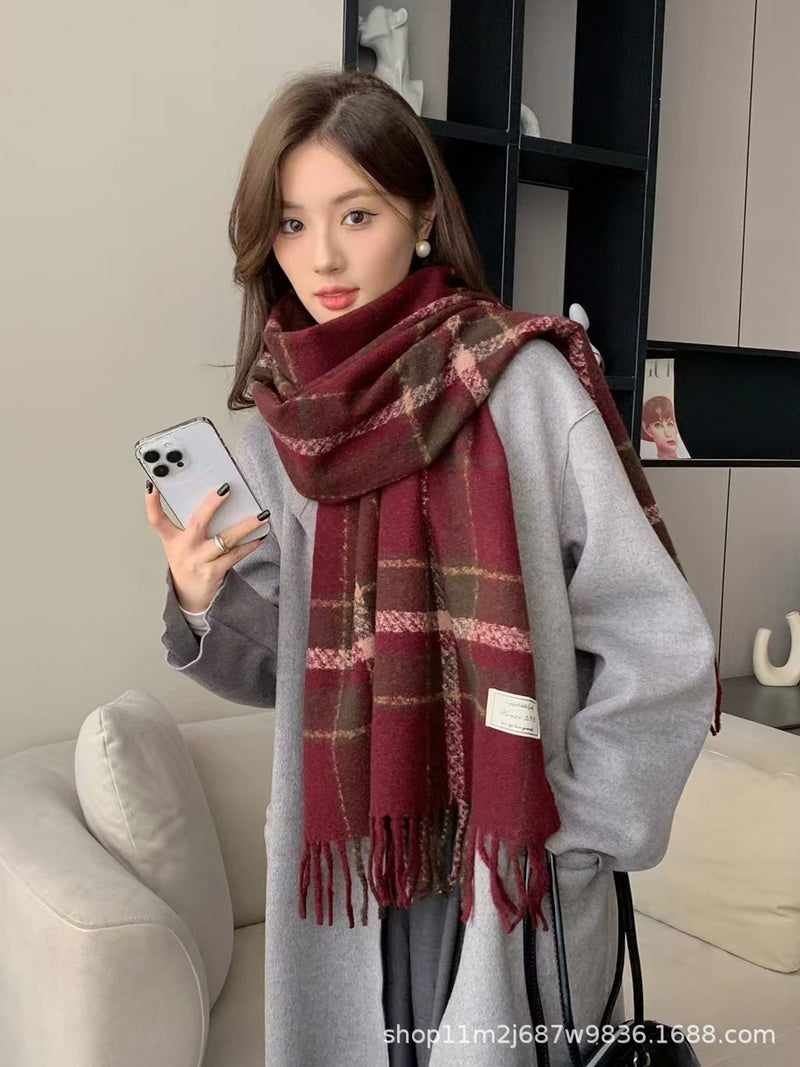 New Retro Plaid Scarf Girls Winter All-match Thickened Warm Long Shawl Dual-use All-match Couple Scarf Off-white - Image 4