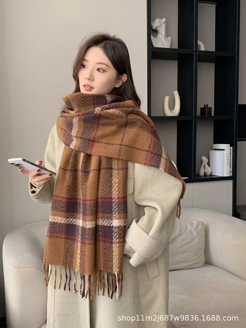 New Retro Plaid Scarf Girls Winter All-match Thickened Warm Long Shawl Dual-use All-match Couple Scarf Off-white - Image 3