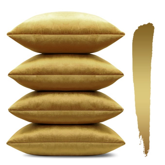 SET OF 4 DECORATIVE CUSHION COVERS SOLID SOFT VELVET PILLOW COVERS WITH INVISIBLE ZIPPER SQUARE THROW PILLOW CASES FOR SOFA CAR PATIO BEDROOM LIVING ROOM 45X45CM GOLD